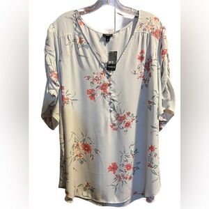 NWT Torrid Harper 4X Top Blouse Short Sleeve